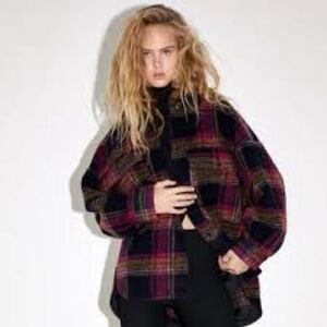 ZARA Plaid Shacket Jacket XS/S
